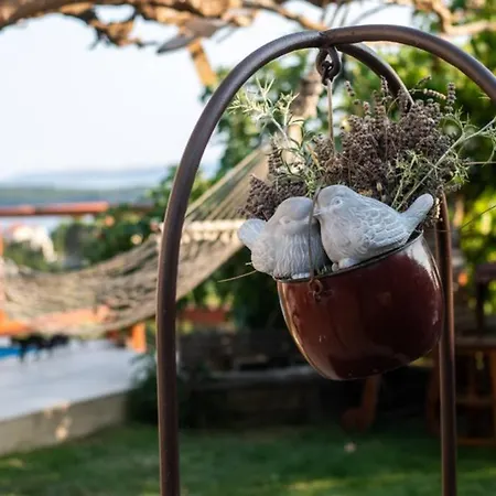 Villa Etno With A Pool - Matusanovi Dvori Rab Banjol