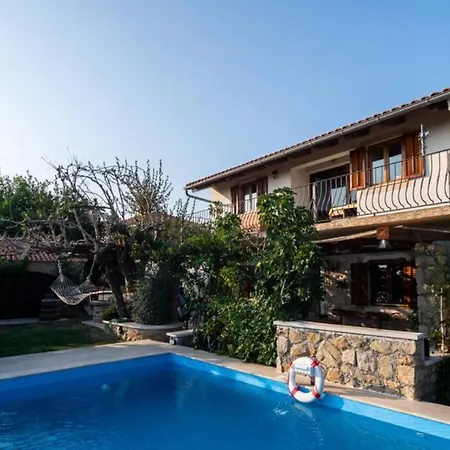 Vila Etno With A Pool - Matusanovi Dvori Rab