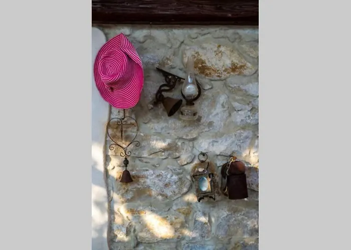 Etno With A Pool - Matusanovi Dvori Rab فيلة